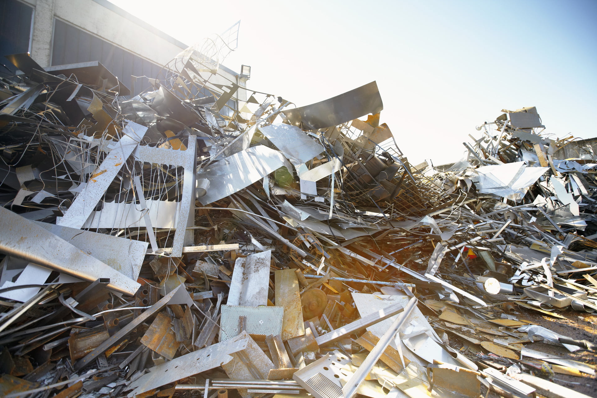 tangled-heap-of-aluminium-in-scrap-yard-2023-11-27-05-10-19-utc (1) tangled-heap-of-aluminium-in-scrap-yard-2023-11-27-05-10-19-utc (1)